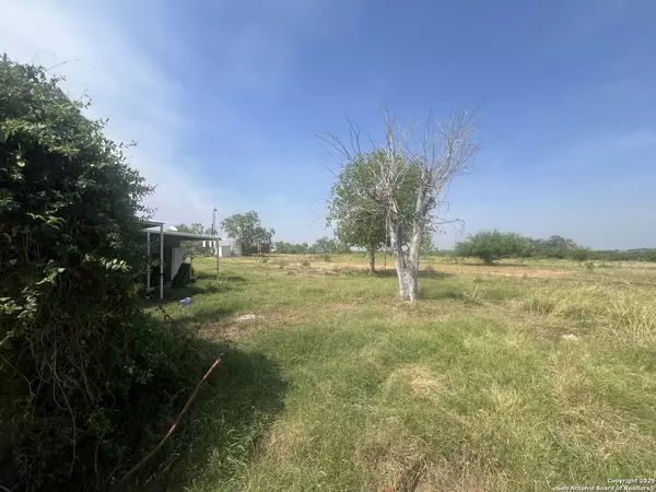 Von Ormy, TX 78073,19749 State Highway 16