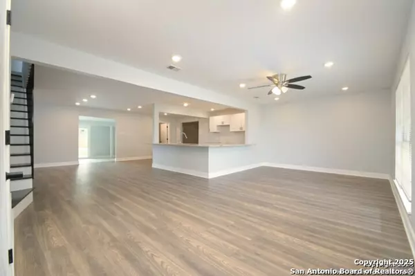 San Antonio, TX 78223,4615 Golf View