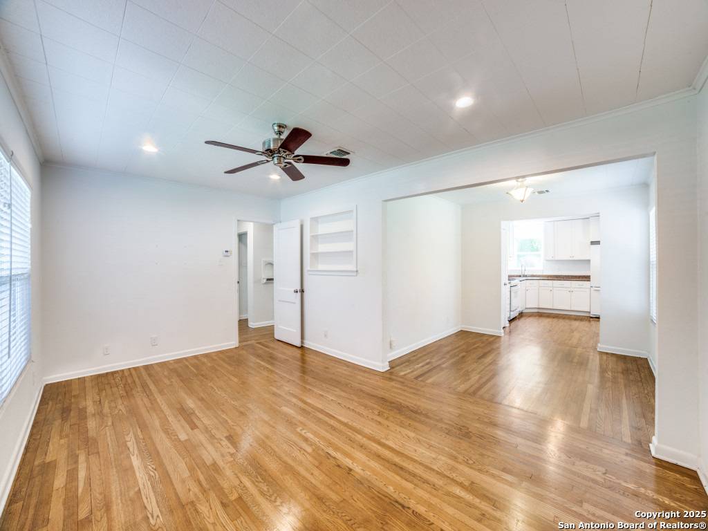 San Antonio, TX 78201,130 Vaughan Pl