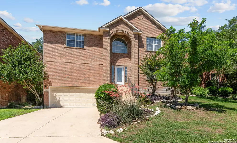 25233 Battle Lake, San Antonio, TX 78260-7806