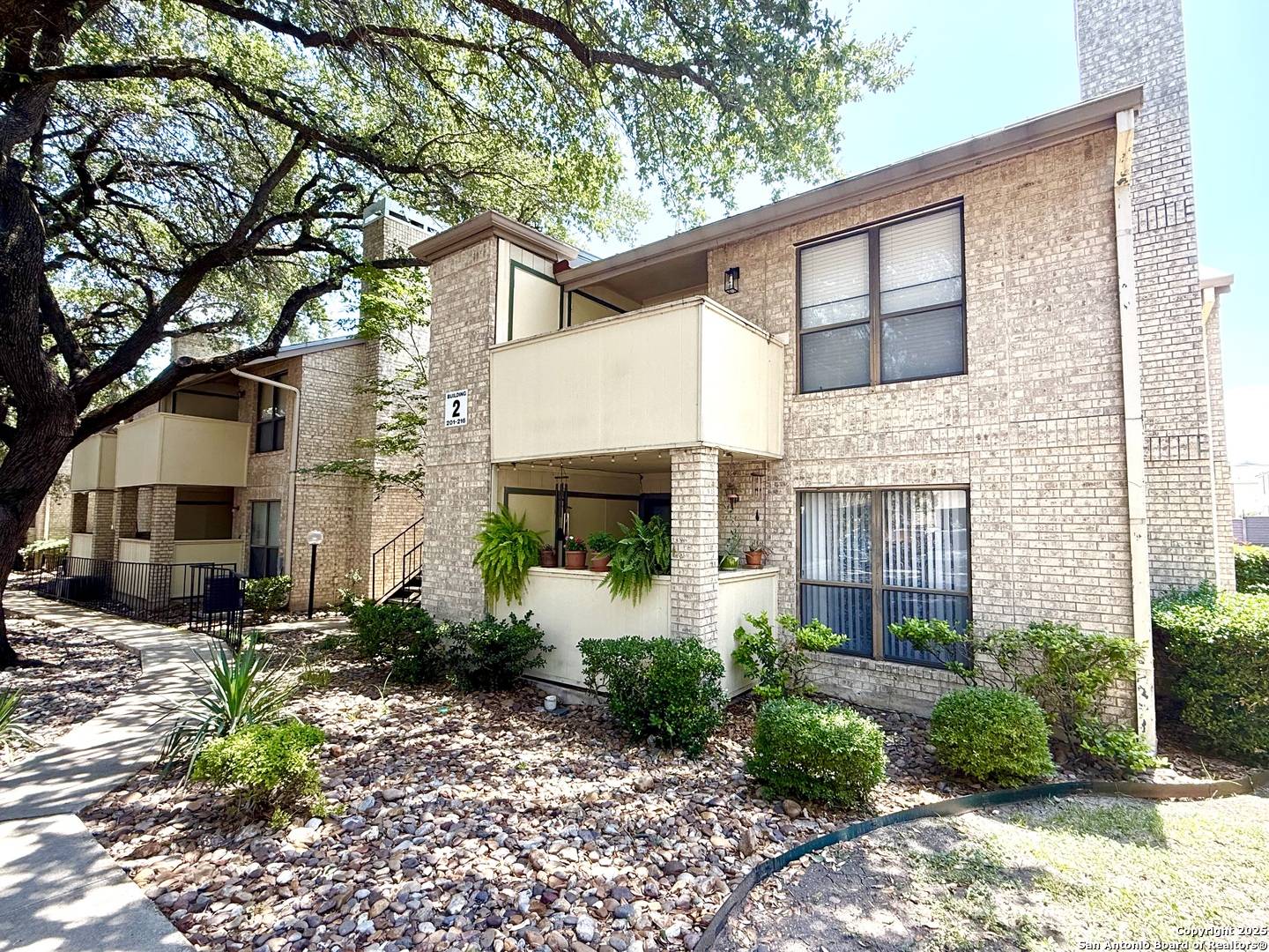 11843 Braesview UNIT 2104, San Antonio, TX 78213