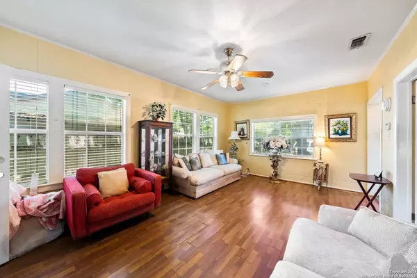 San Antonio, TX 78225,112 Barrett Place