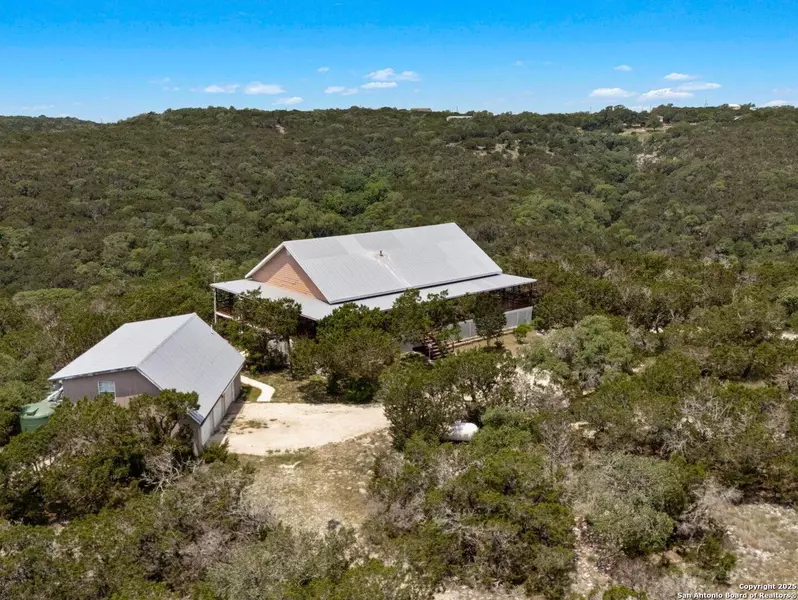 388 Oak, Pipe Creek, TX 78063