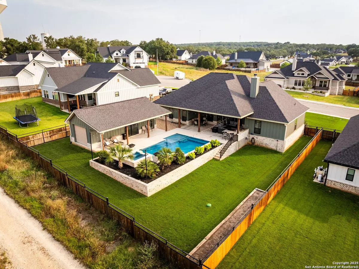La Vernia, TX 78121,129 Magnolia Cir E