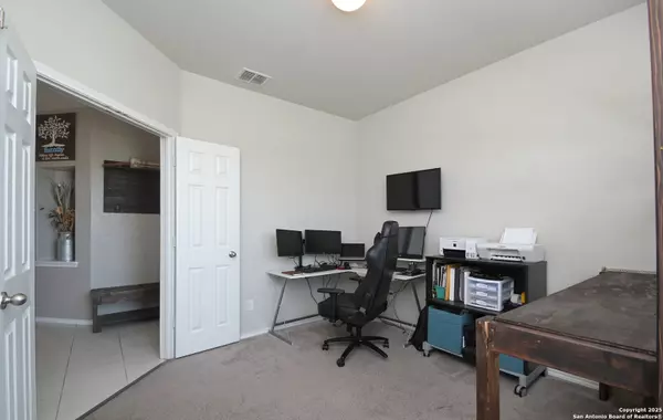 San Antonio, TX 78244,5727 Ivans Farm