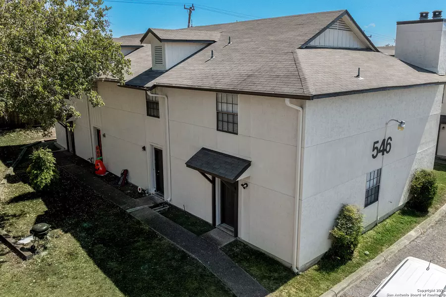 546 Dukeway, Universal City, TX 78148