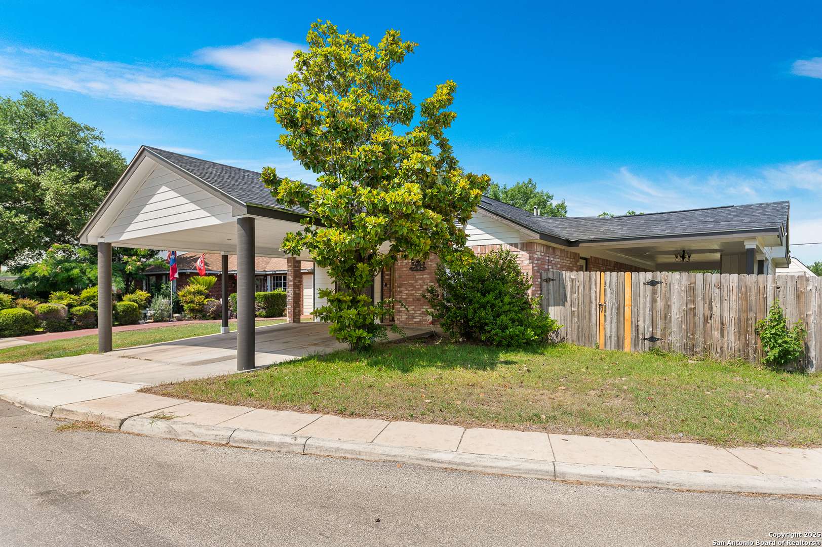 8907 Silver Bow, San Antonio, TX 78242