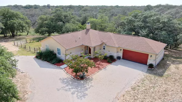 Floresville, TX 78114,421 Ringaskiddy Circle