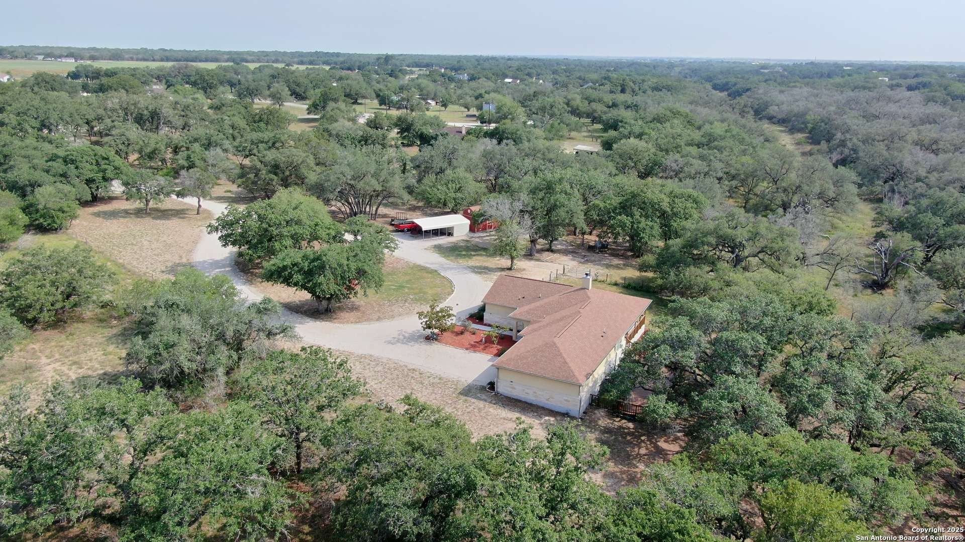 Floresville, TX 78114,421 Ringaskiddy Circle