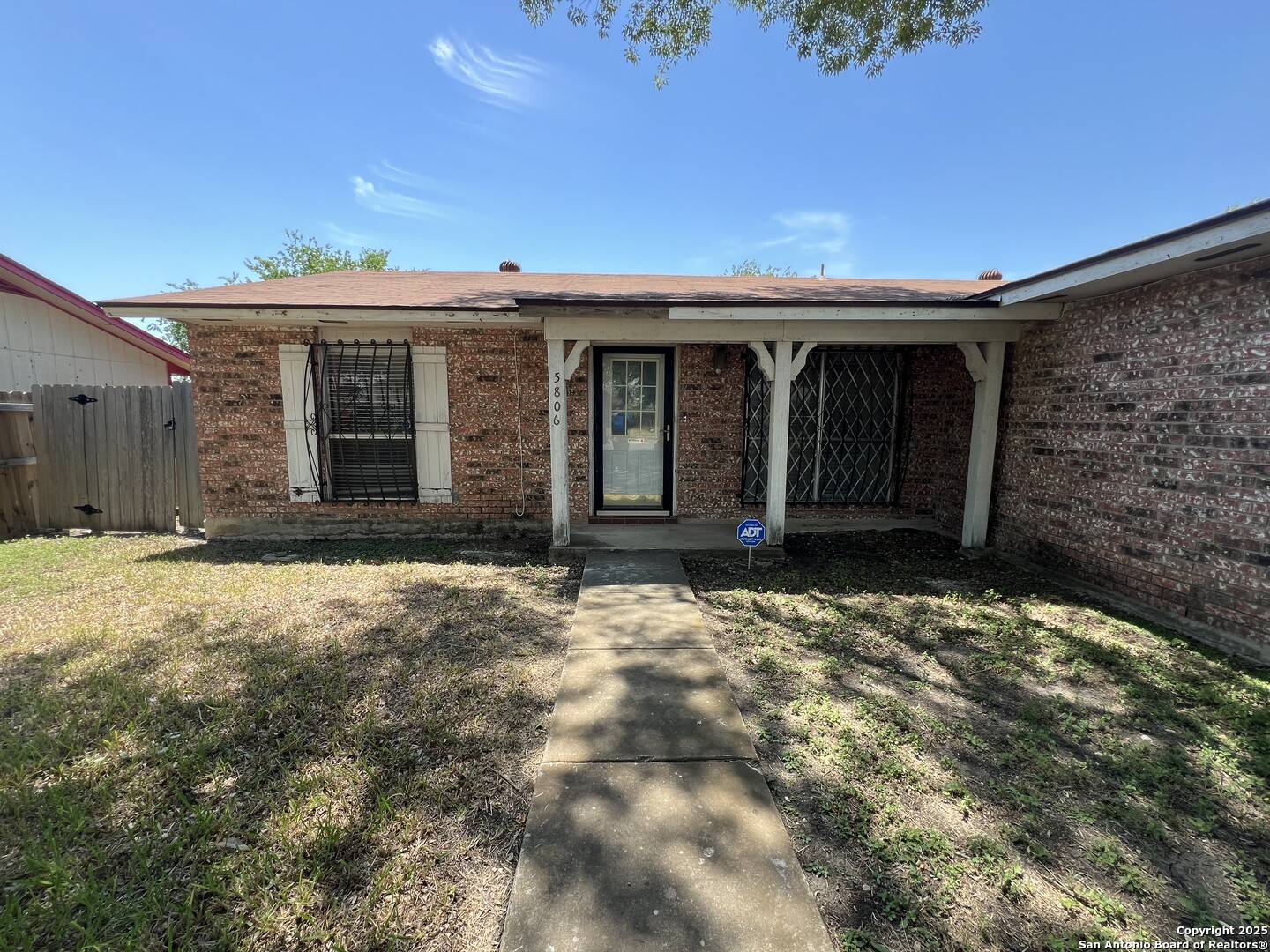 San Antonio, TX 78220,5806 Tree View