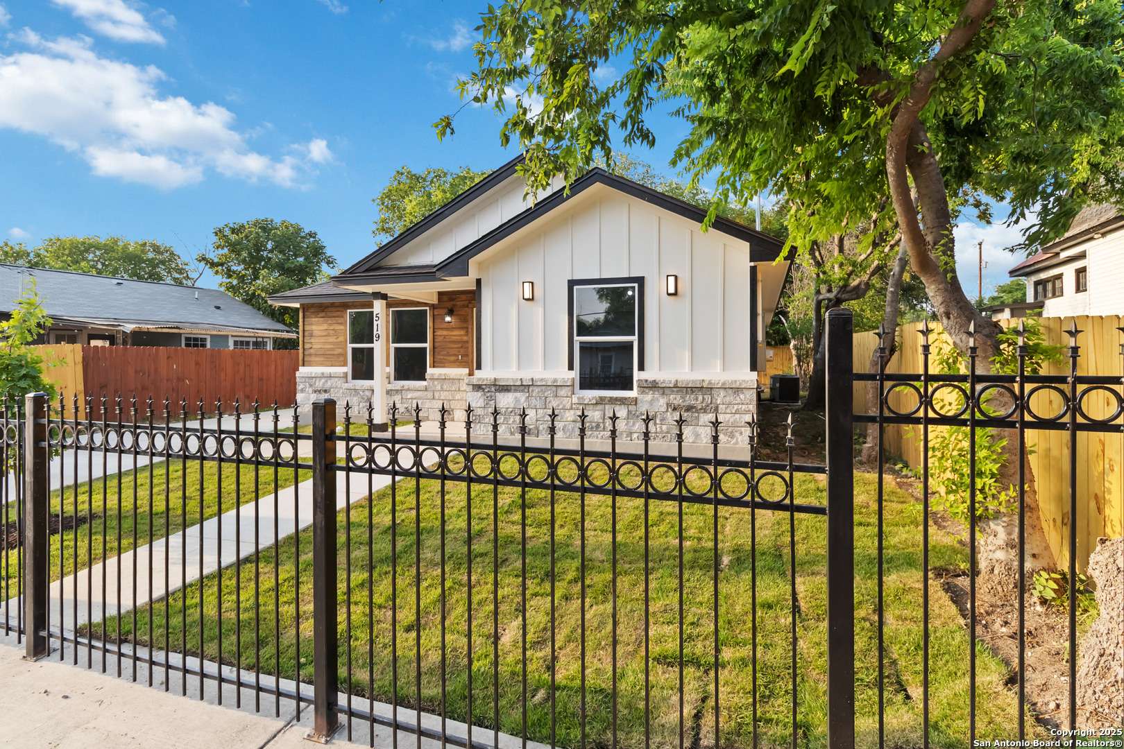 San Antonio, TX 78204,519 Mitchell