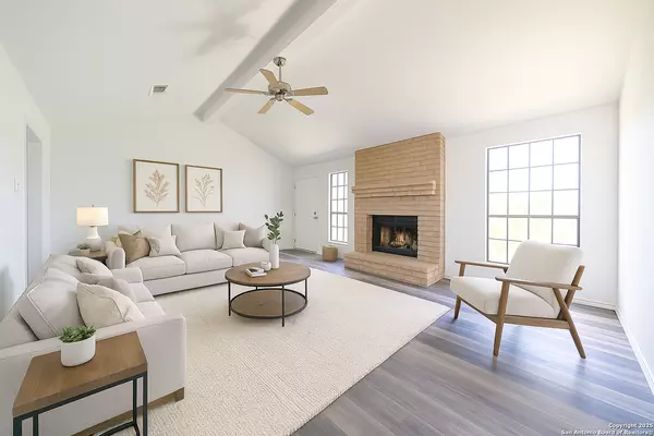 Devine, TX 78016,475 Fm 2200