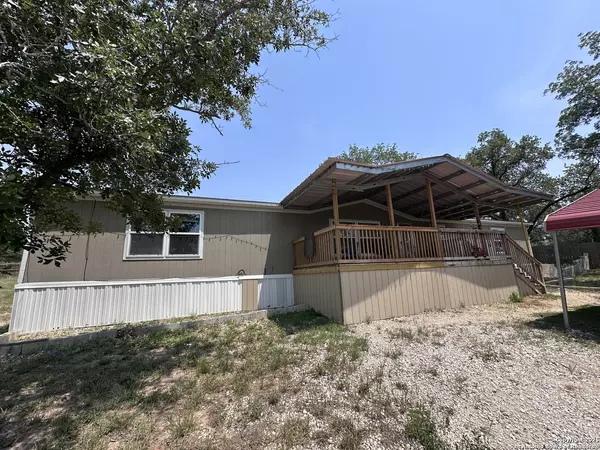 Poteet, TX 78065,108 River Run