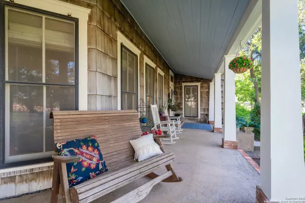 Uvalde, TX 78801,529 High