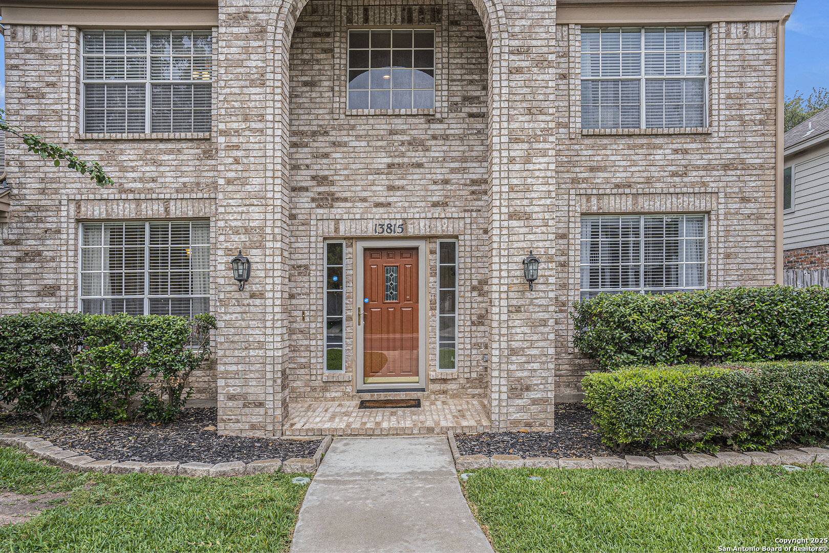 San Antonio, TX 78230,13815 Shavano Ridge