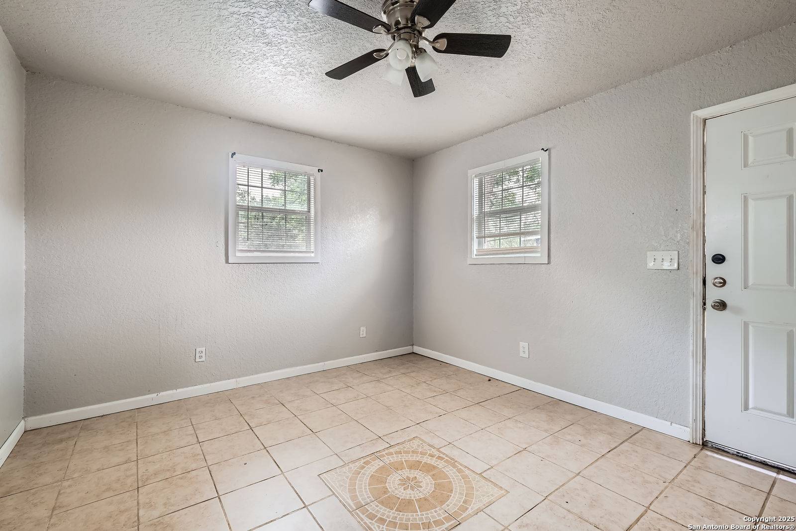 San Antonio, TX 78211,1022 Vickers Ave