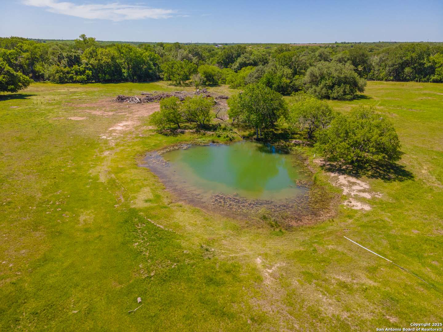 Kingsbury, TX 78638,3575 baker