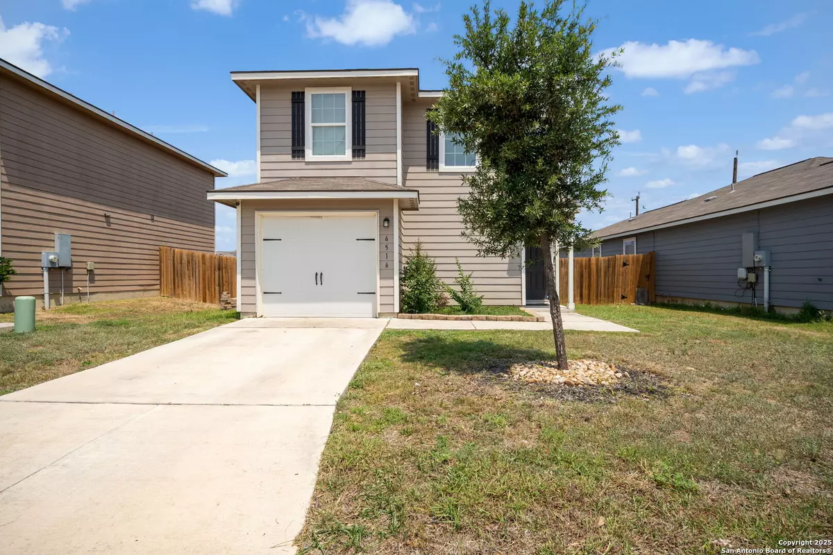 San Antonio, TX 78252,6516 Sabinal