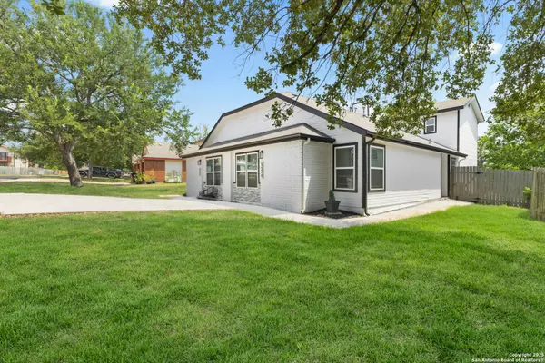 5522 Allbrook UNIT 5524, San Antonio, TX 78244