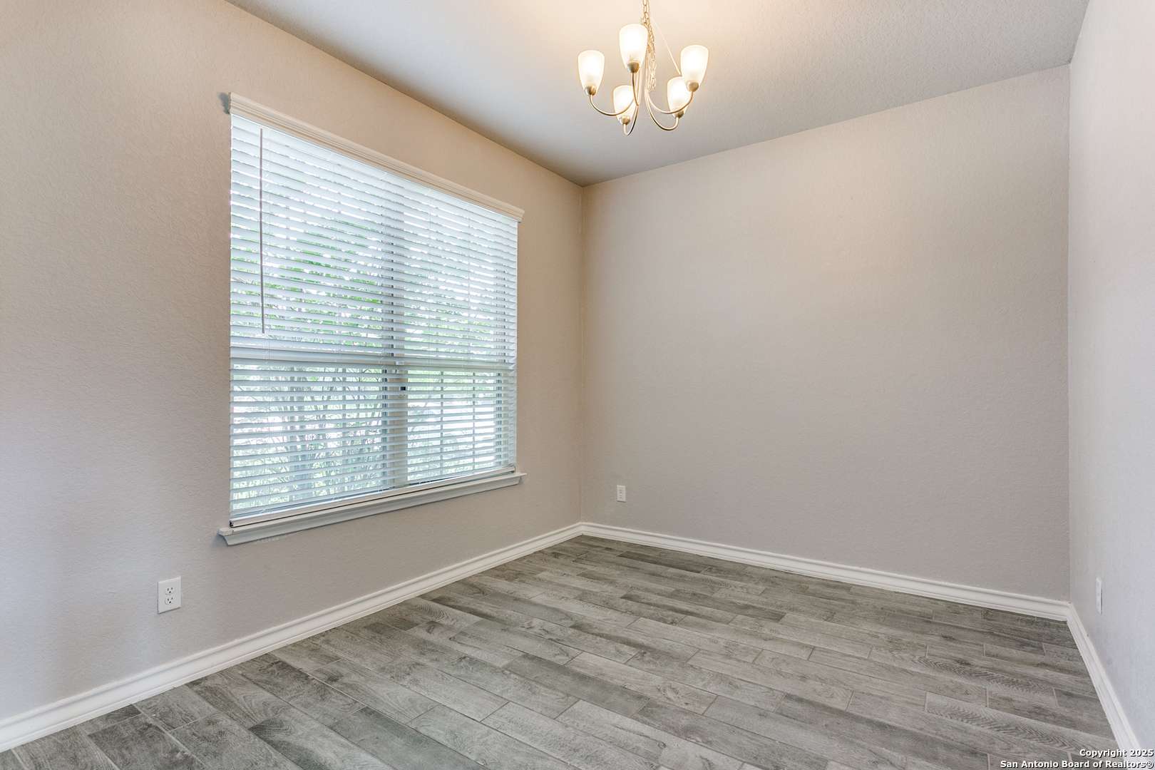 Cibolo, TX 78108,617 Saddle