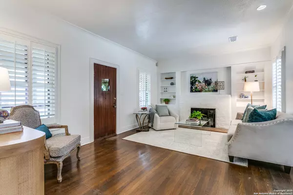 San Antonio, TX 78212,315 Lullwood