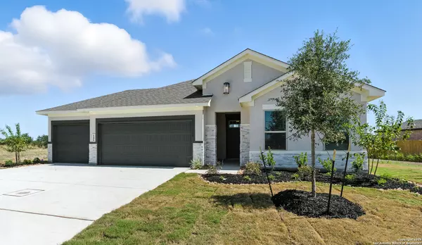 Castroville, TX 78009,146 Mountain Oak