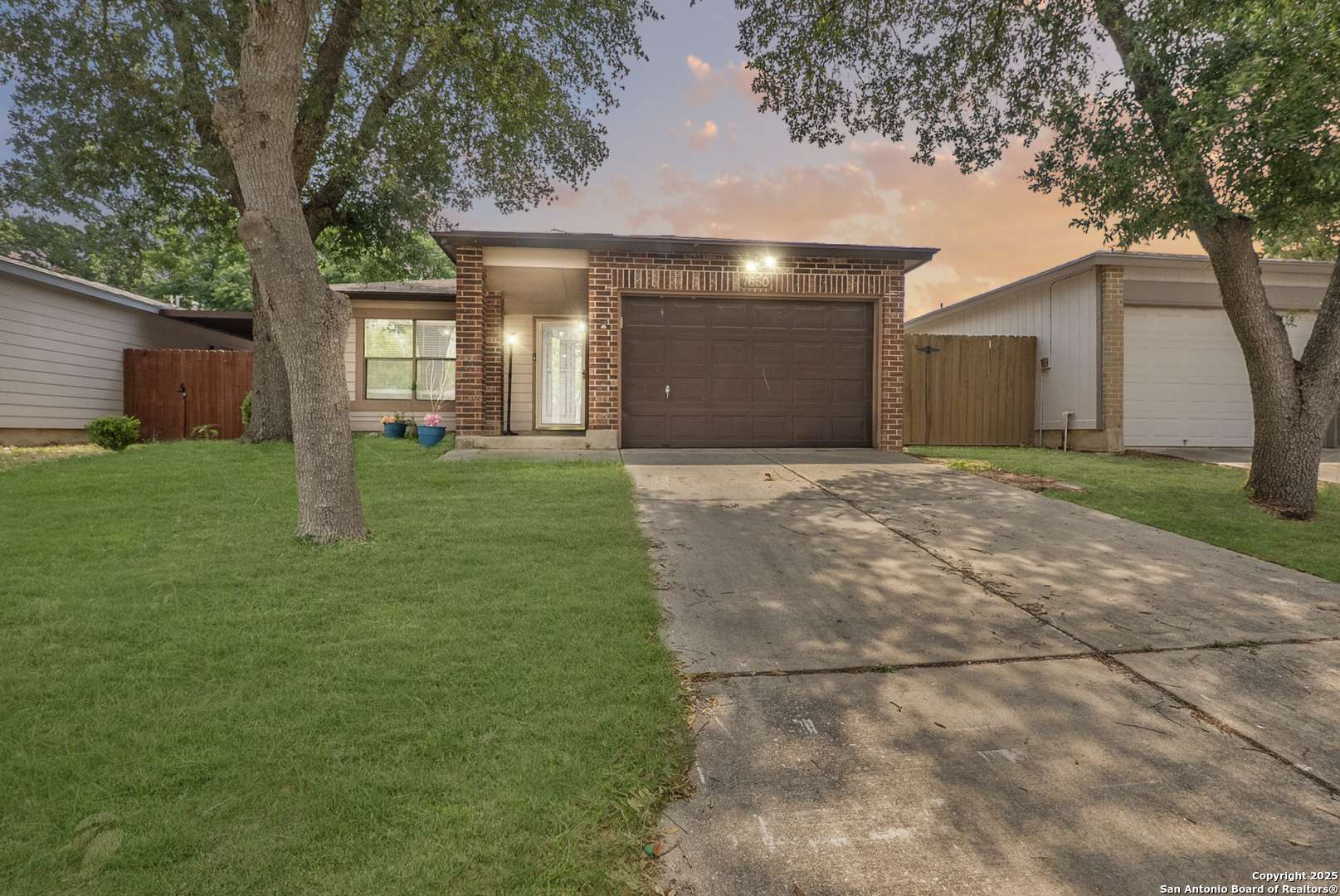 San Antonio, TX 78250,7650 Branston