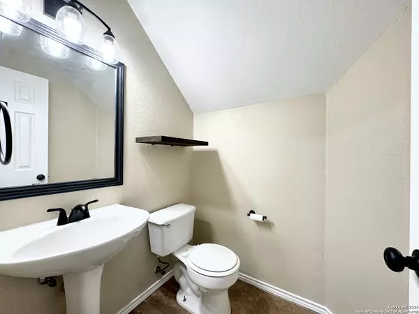 San Marcos, TX 78666,831 Sagewood