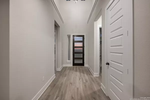Boerne, TX 78006,414 Vamanos