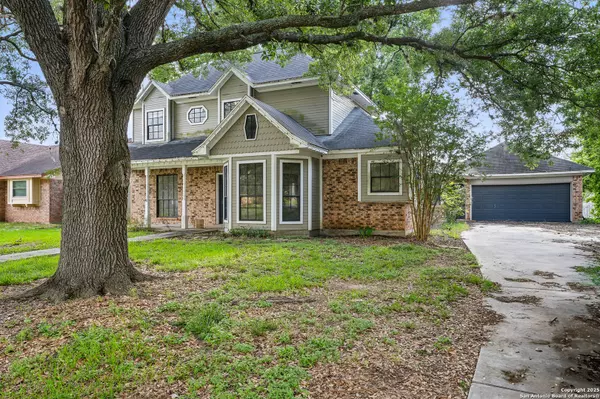 Lake Jackson, TX 77566,210 Daffodil St
