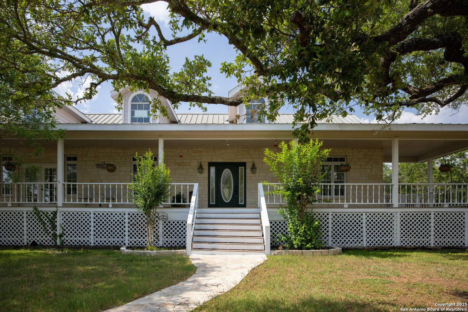 786 Stirrup, Spring Branch, TX 78070
