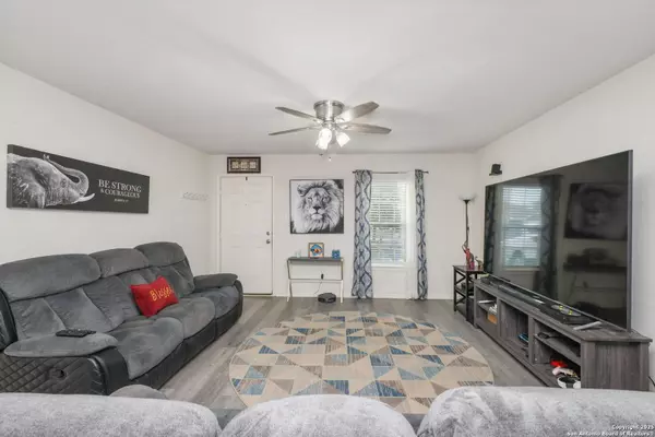 San Antonio, TX 78252,6631 Rosenthal Pass