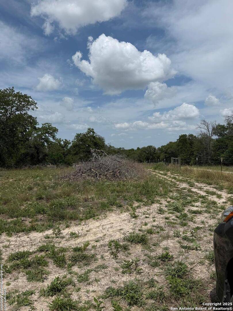 La Vernia, TX 78121,2120 Maldonado