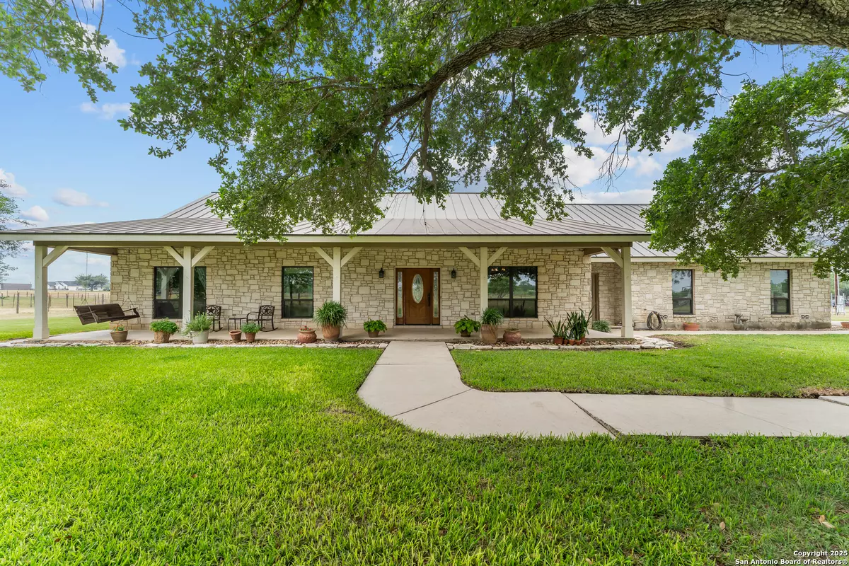 Adkins, TX 78101,4997 Pittman Rd.