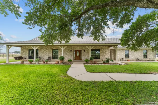 4997 Pittman Rd.,  Adkins,  TX 78101