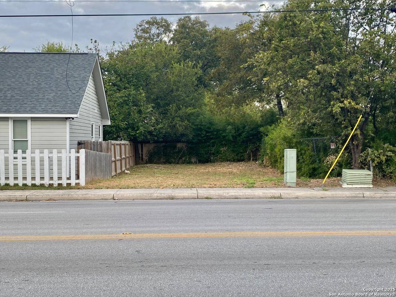 423 Hackberry St, San Antonio, TX 78202