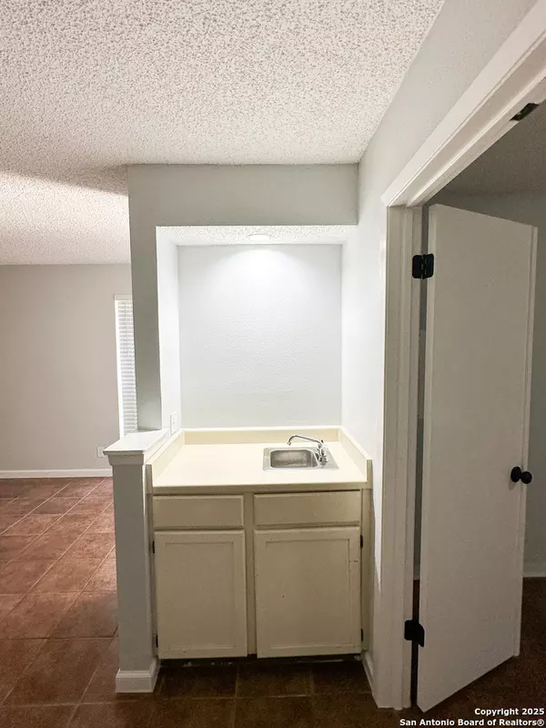 San Antonio, TX 78216,11311 Sir Winston UNIT 607