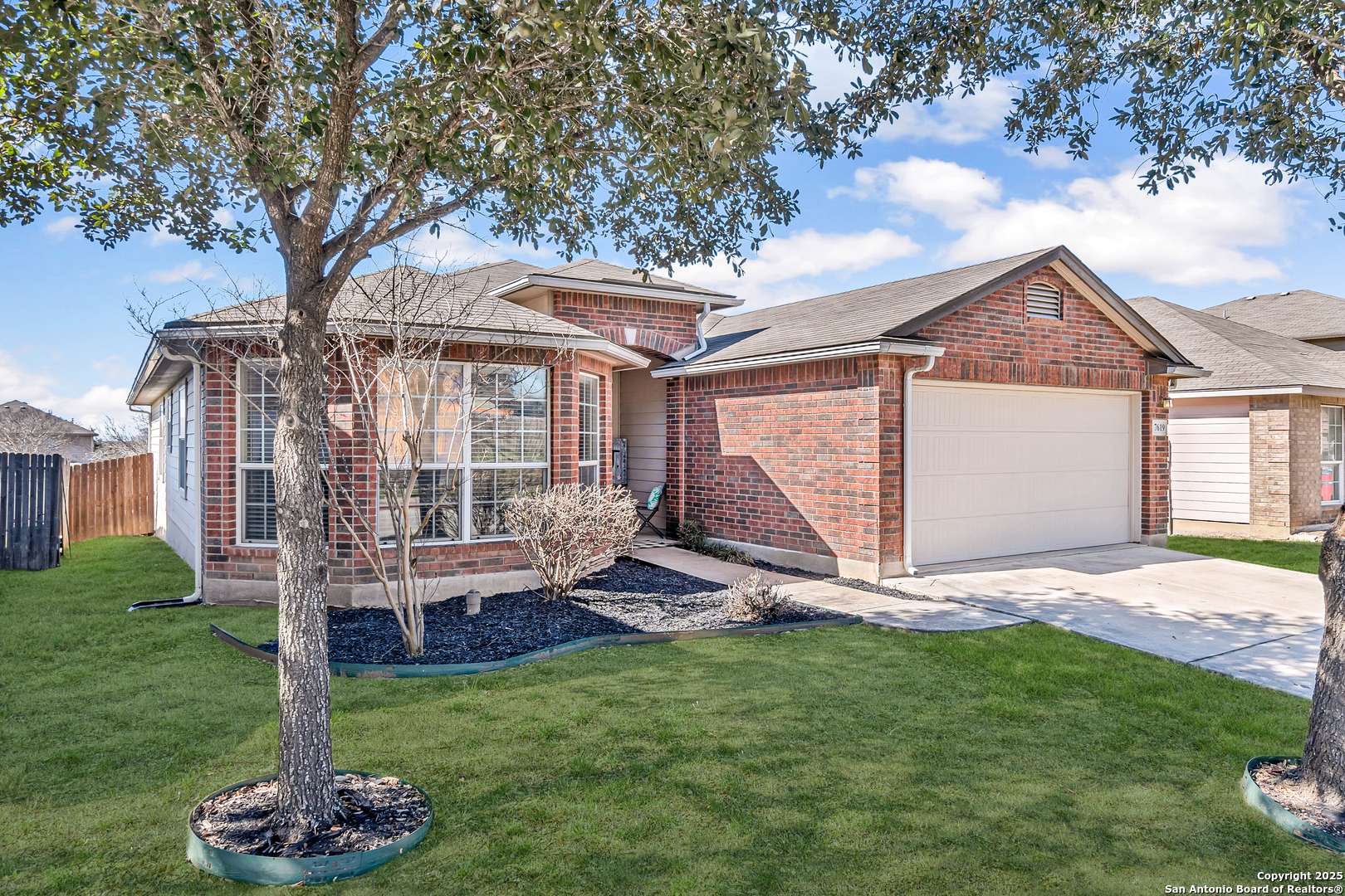 San Antonio, TX 78252-2282,7619 Helios Rise