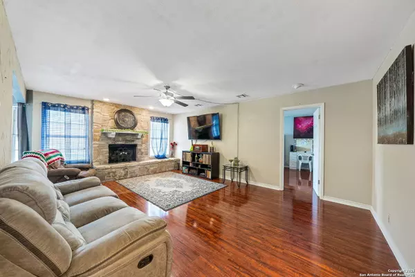 San Antonio, TX 78239,6722 Chelsea Wood