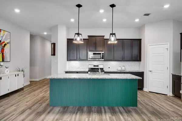 San Antonio, TX 78259,2423 Olive Way