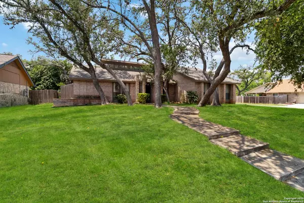 San Antonio, TX 78254,9227 Fallworth