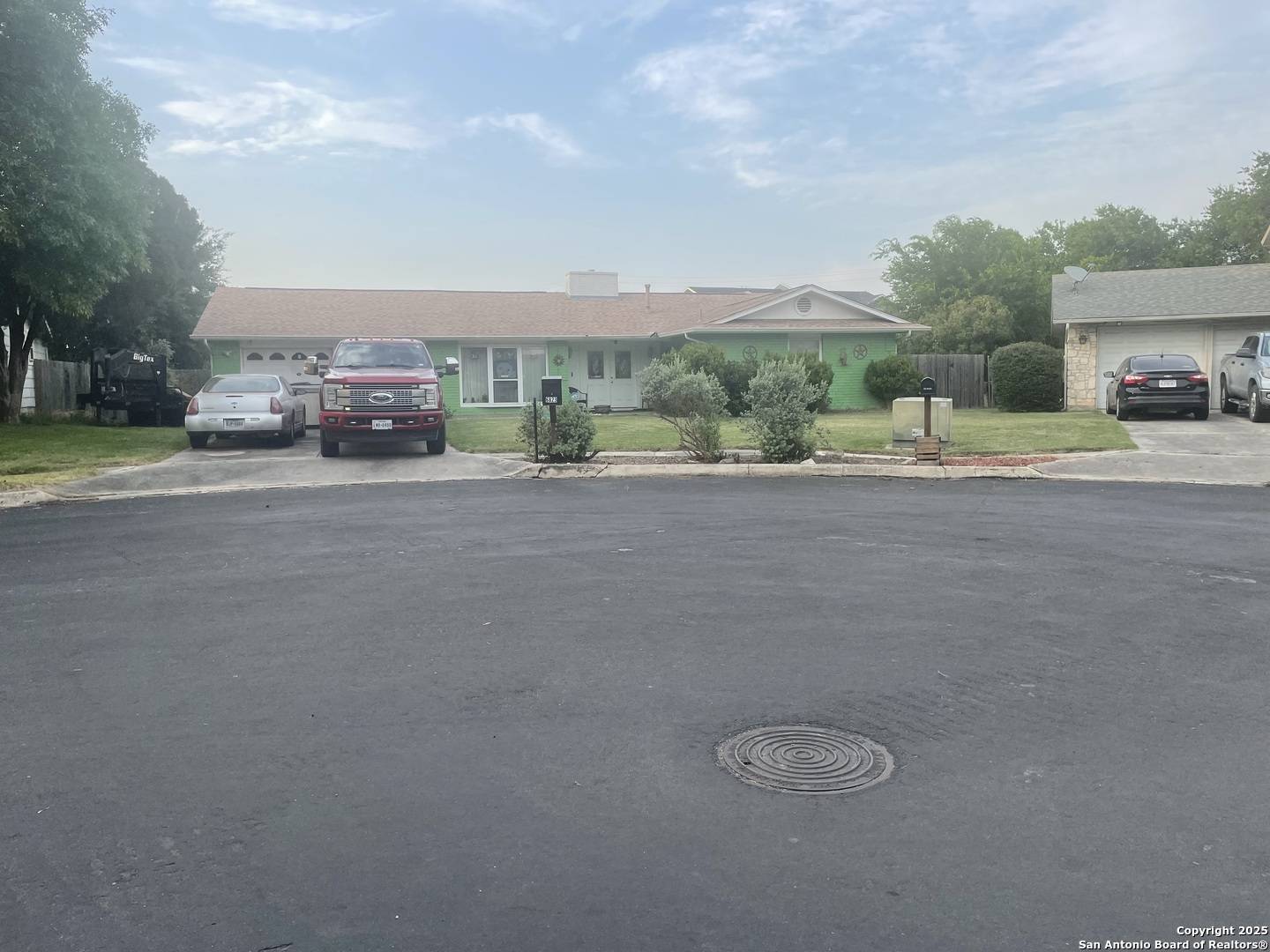 6823 Whitland, San Antonio, TX 78239-2939