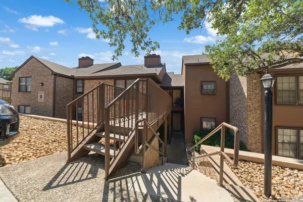 San Antonio, TX 78230,10955 Wurzbach UNIT 905