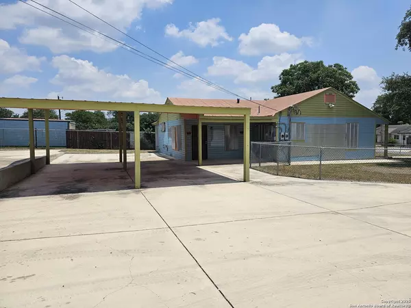 303 Cravens, San Antonio, TX 78223