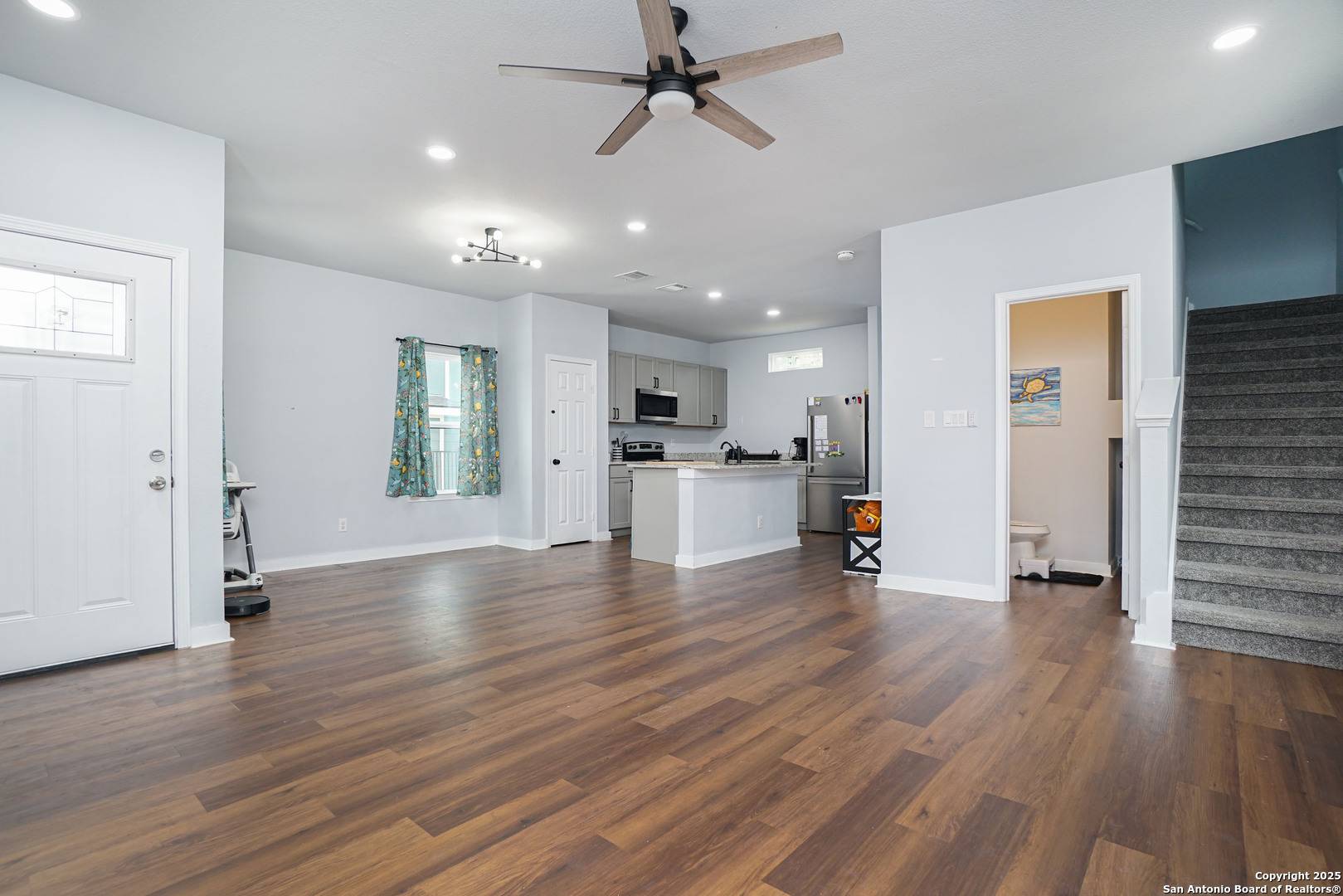 San Antonio, TX 78220,422 K Street UNIT 103