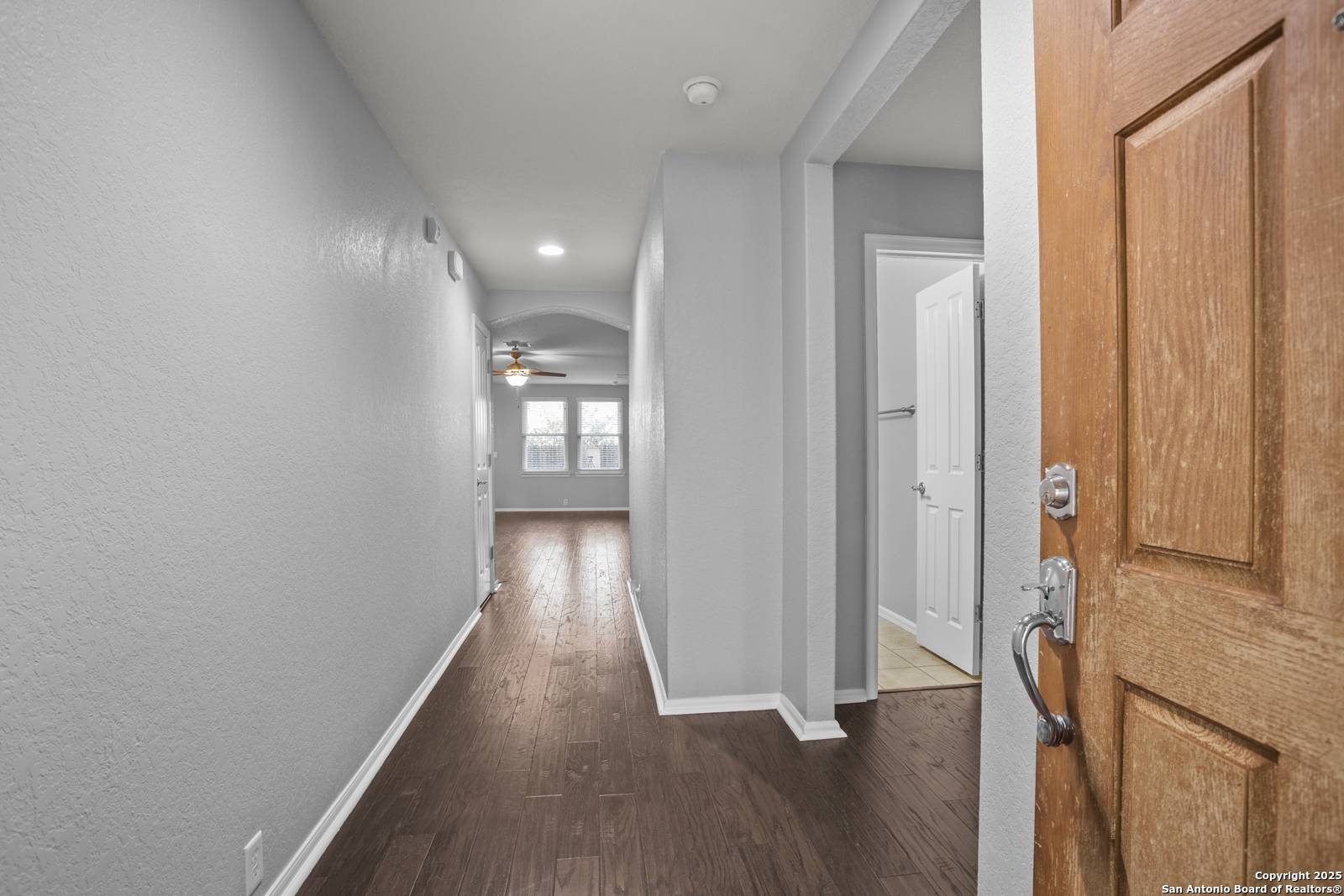 Cibolo, TX 78108,5544 Columbia