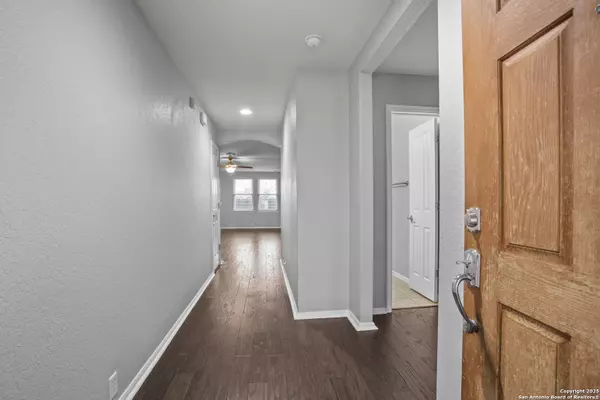 Cibolo, TX 78108,5544 Columbia