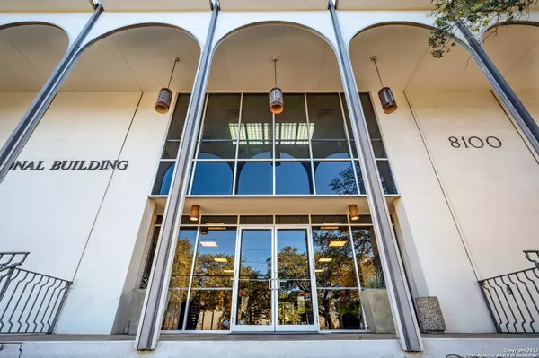 San Antonio, TX 78209-1946,8100 BROADWAY