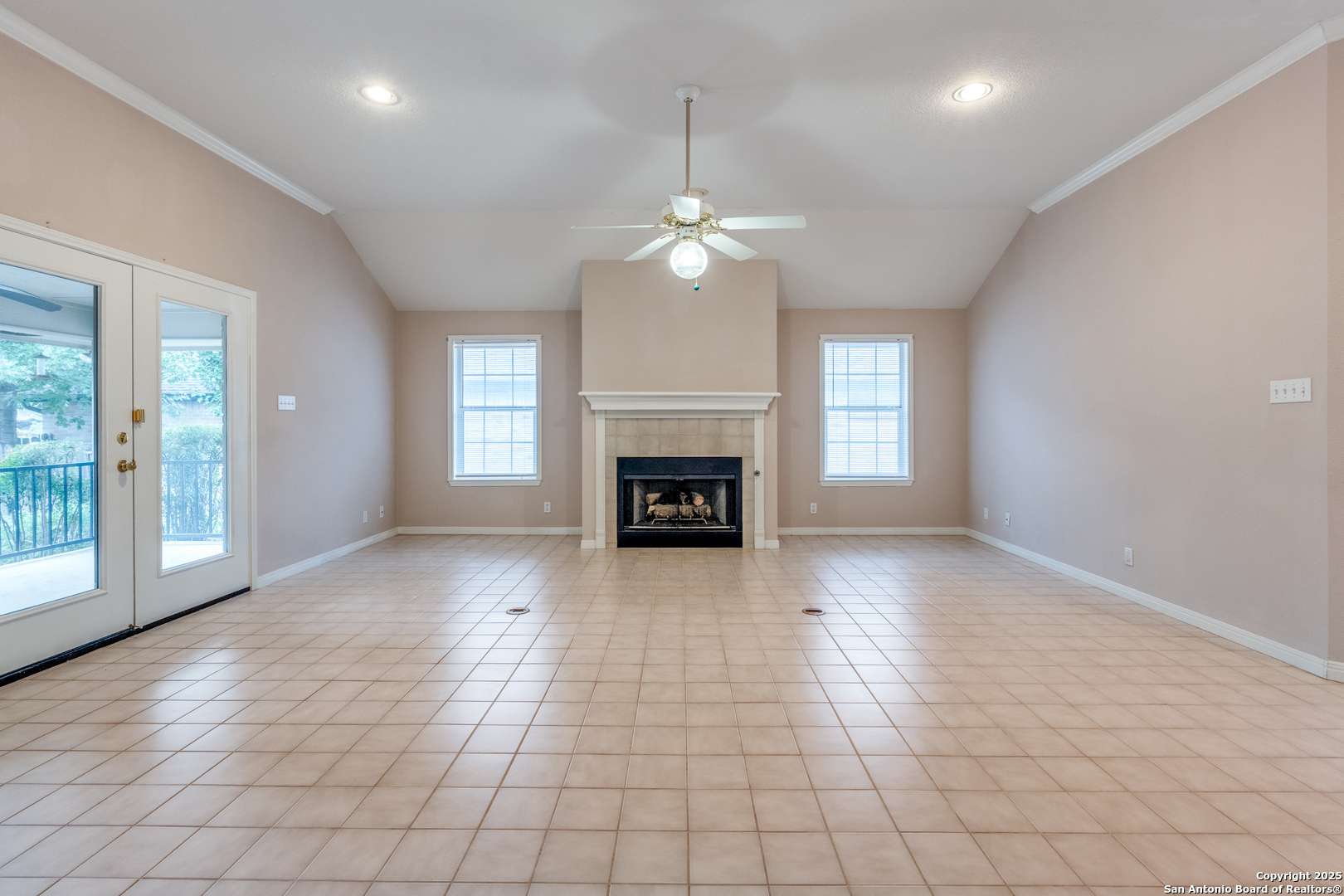 New Braunfels, TX 78130,820 California