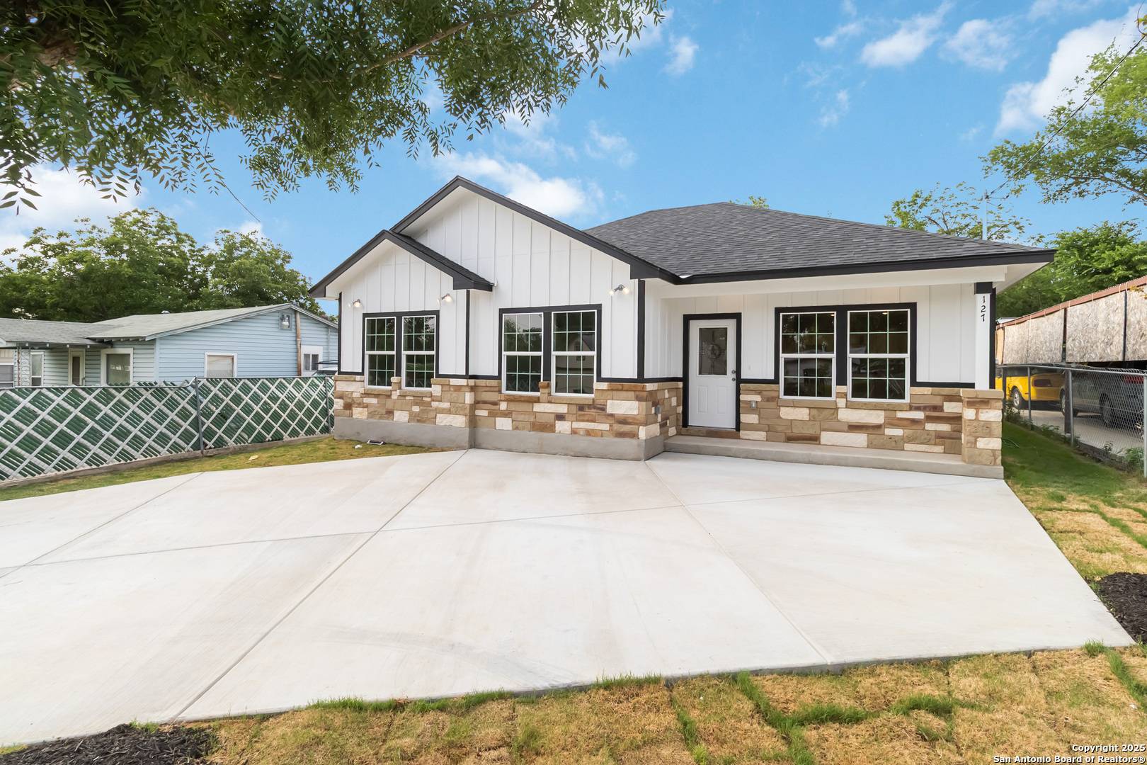 San Antonio, TX 78211,127 Hopi